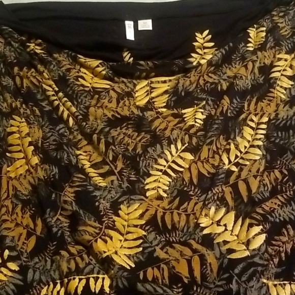 Women blouse no sleeves beautiful gold leaves - Picture 1 of 2